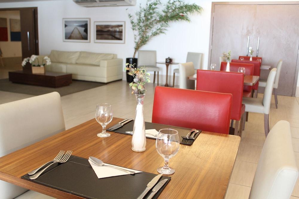 Ramada Hotel & Suites Campos Pelinca Campos dos Goytacazes Luaran gambar